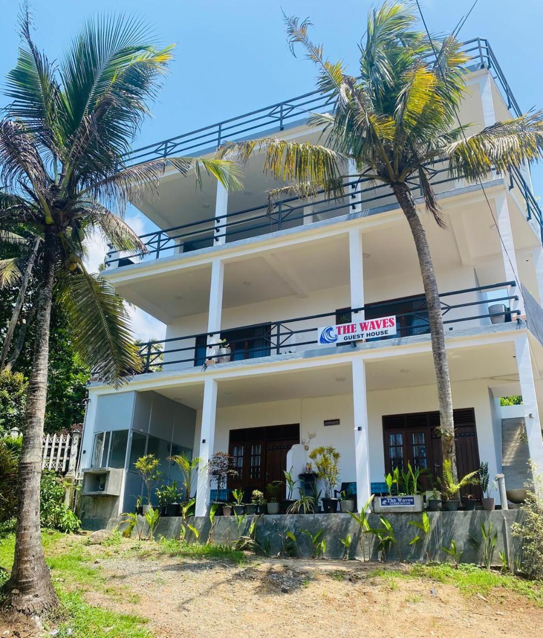 The Wave'S Guest House 미리사 외부 사진