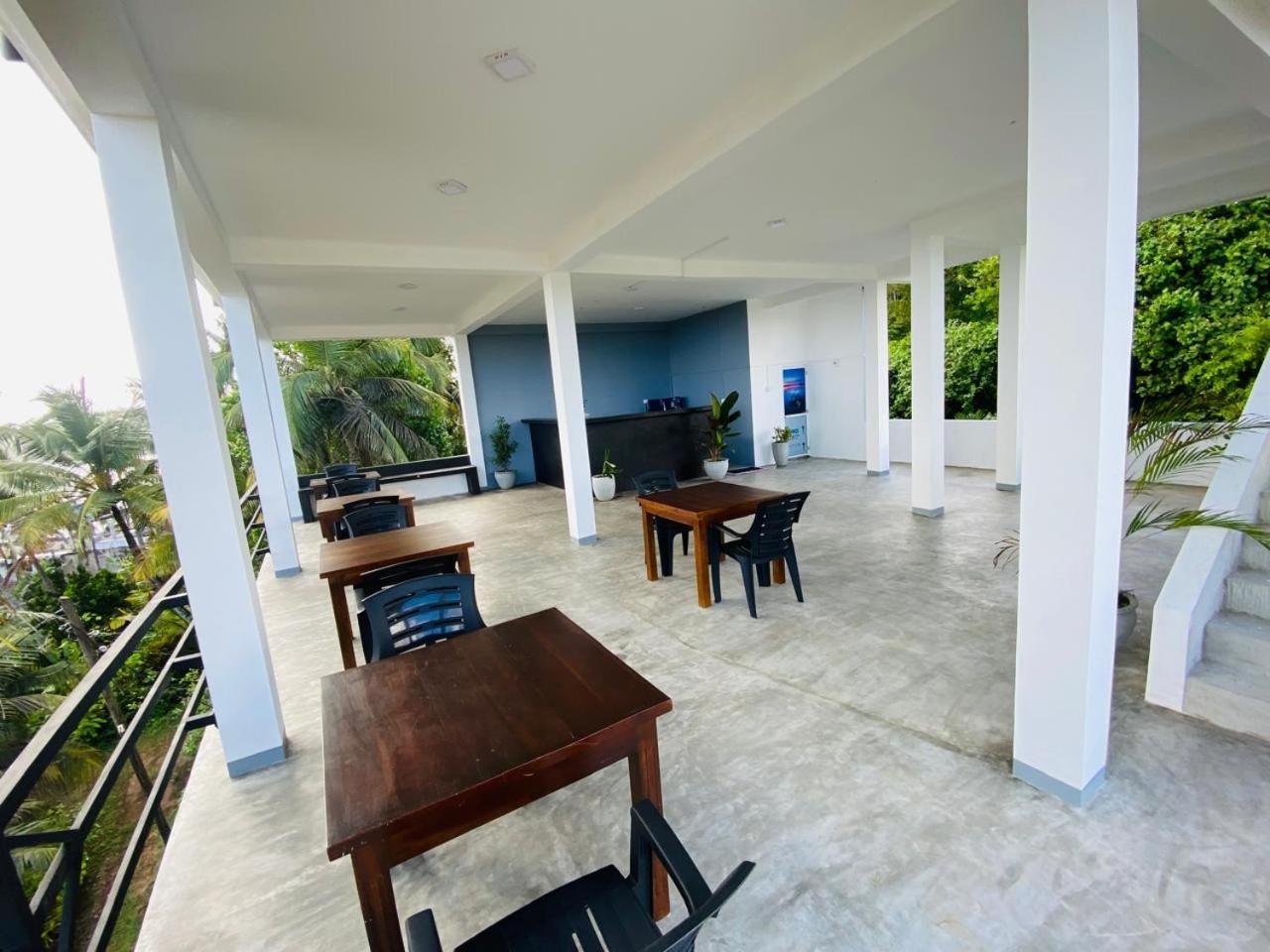 The Wave'S Guest House 미리사 외부 사진