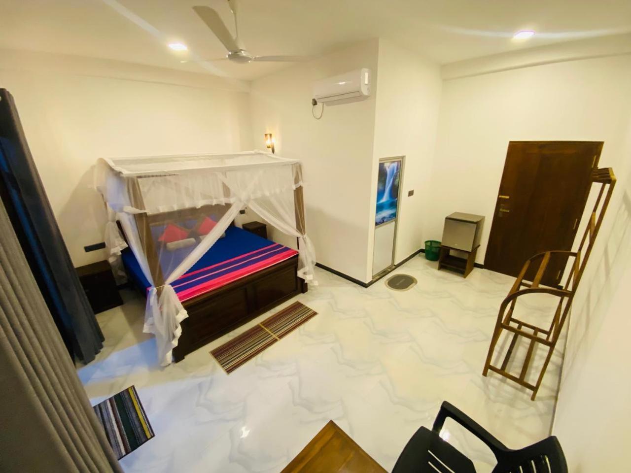 The Wave'S Guest House 미리사 외부 사진