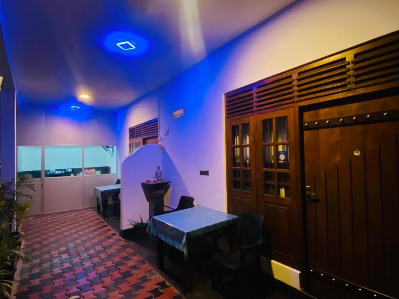 The Wave'S Guest House 미리사 외부 사진