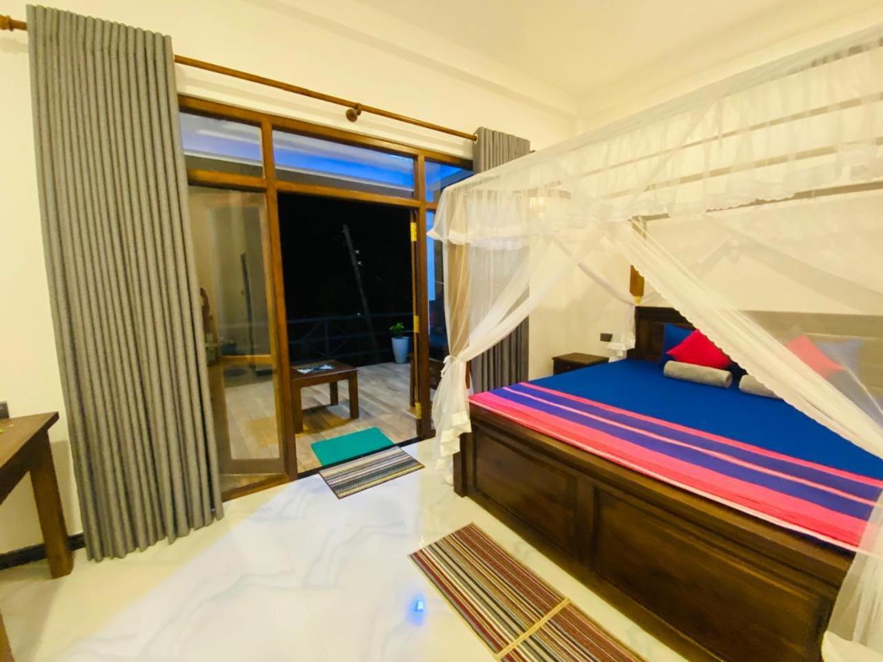 The Wave'S Guest House 미리사 외부 사진