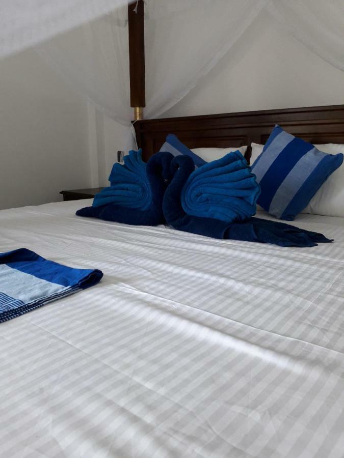 The Wave'S Guest House 미리사 외부 사진