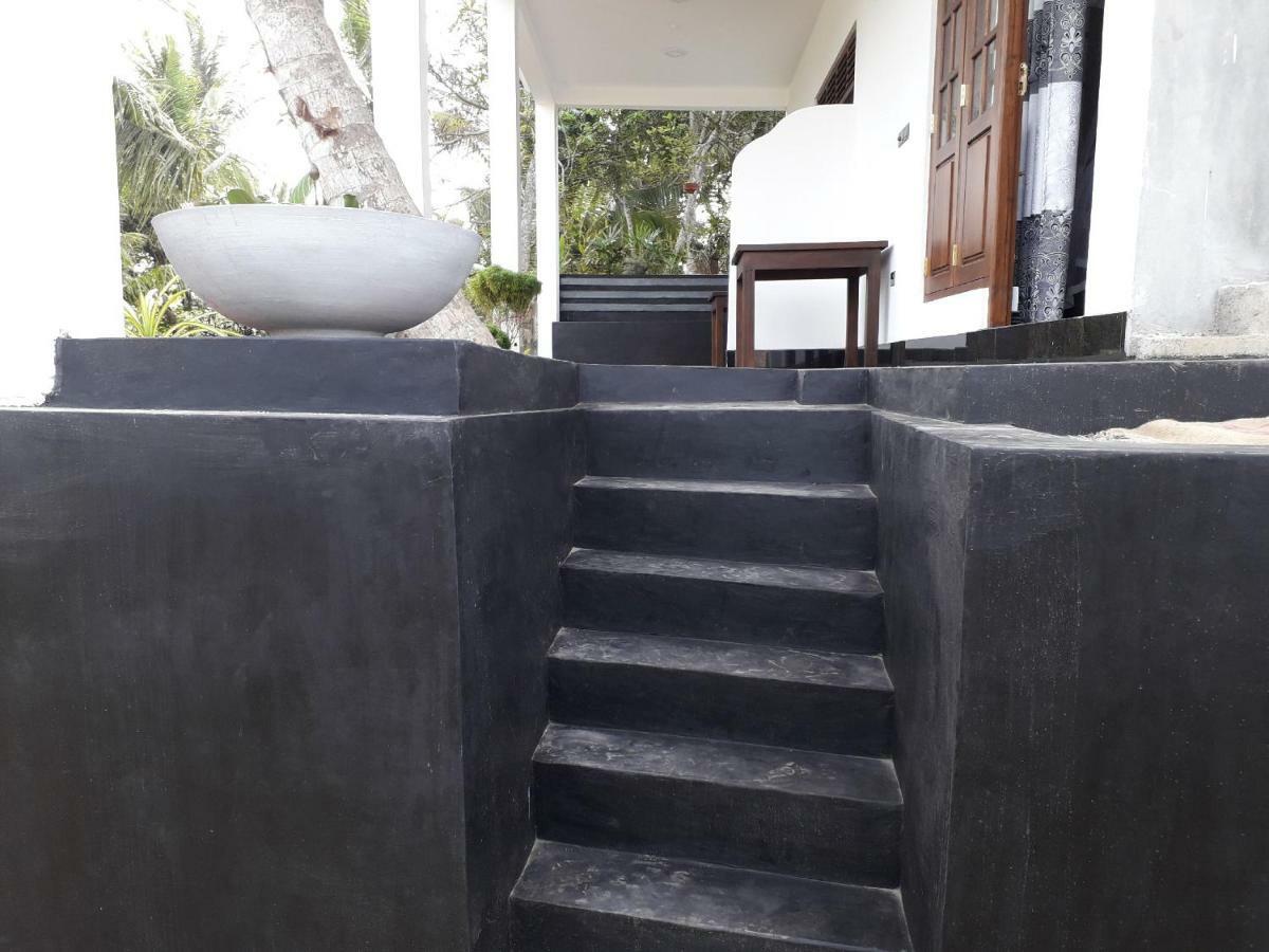 The Wave'S Guest House 미리사 외부 사진