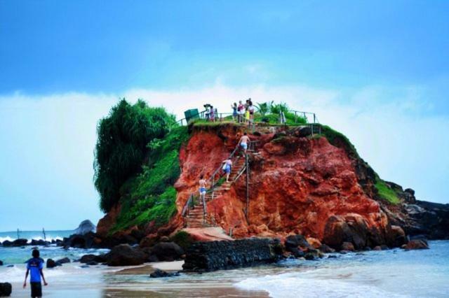 The Wave'S Guest House 미리사 외부 사진